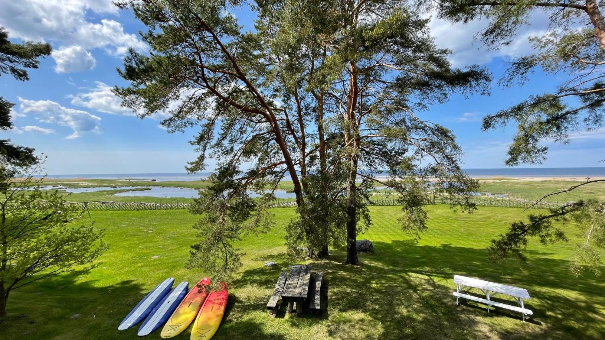Kosmonautika Puhkekeskus Hotel Kabli Bagian luar foto
